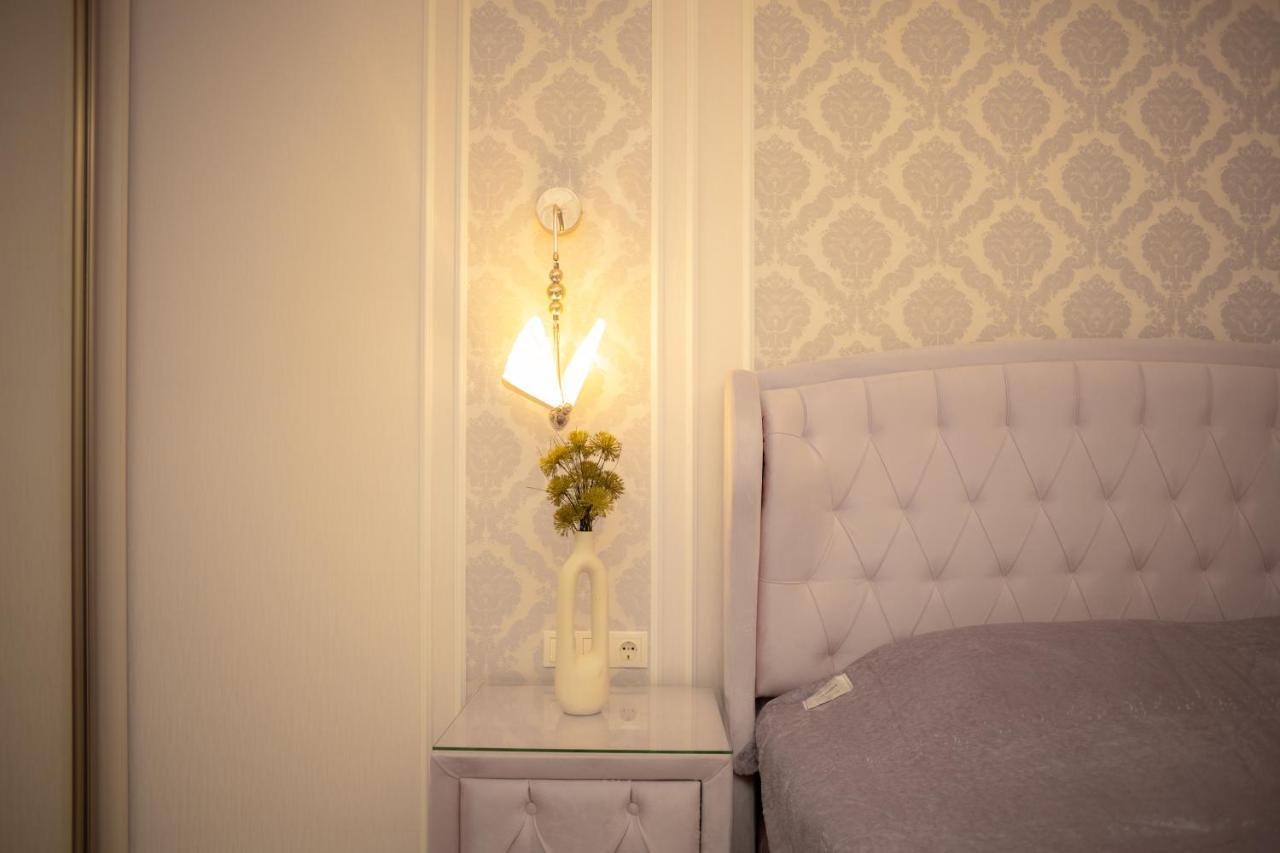 Center Candle Apartment Kişinev Dış mekan fotoğraf