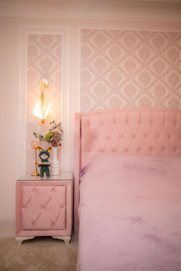 Center Candle Apartment Kişinev Dış mekan fotoğraf